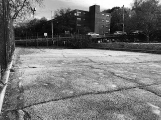 Black and white site before creation of a mini-pitch